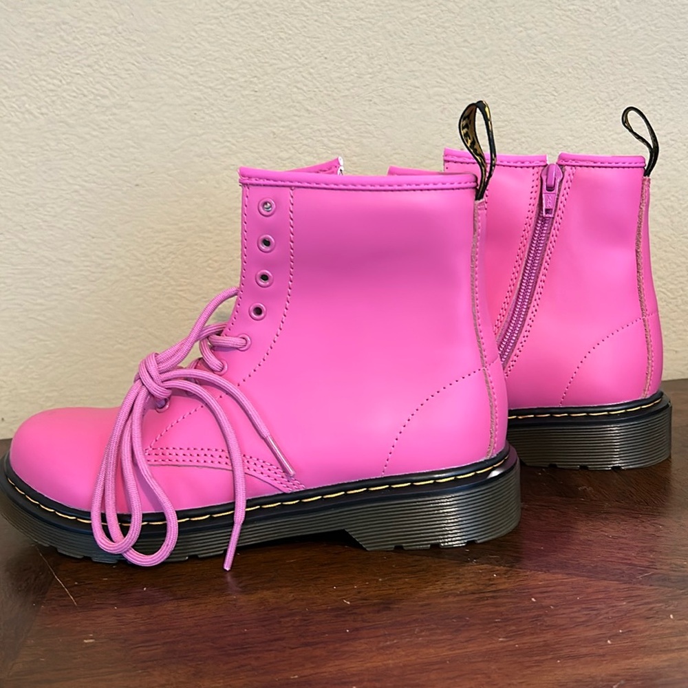 Barbie Pink Dr. Martens Airwair New! US 5 Women